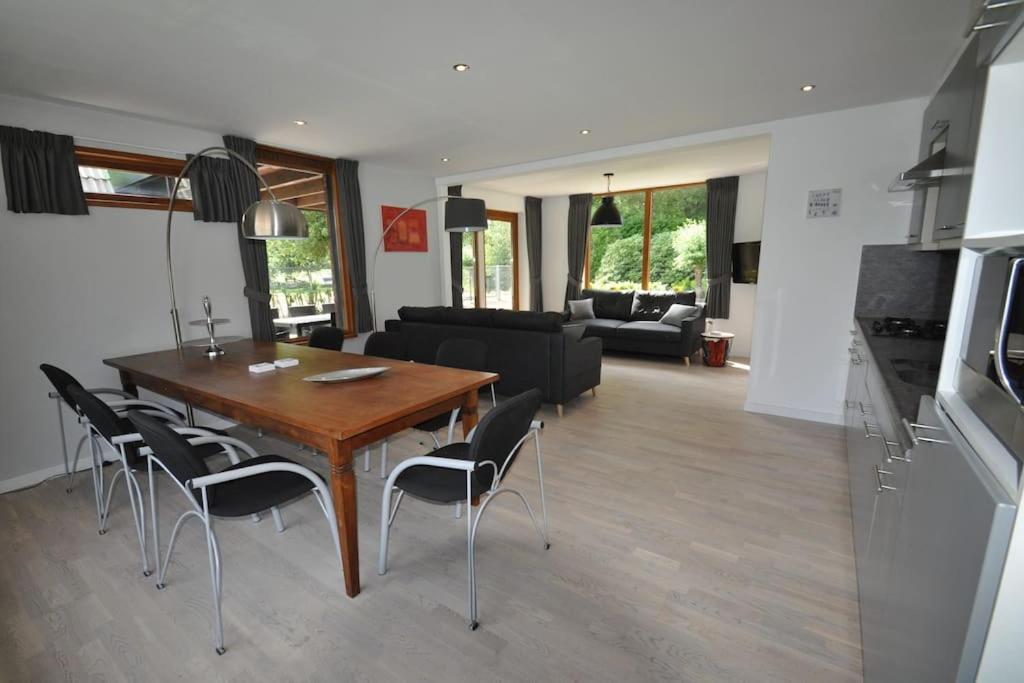 Vakantiewoning Nabij Toverland Griendtsveen Bagian luar foto
